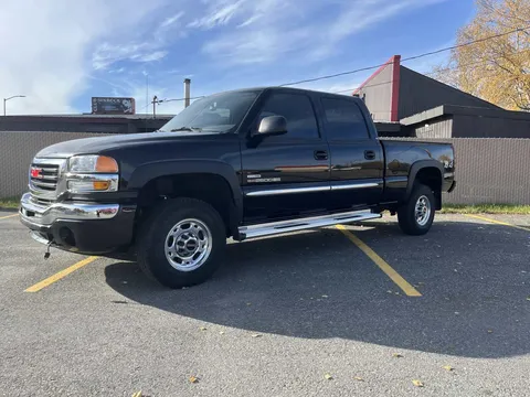 2006 GMC Sierra 2500HD 4X4 Crew Cab