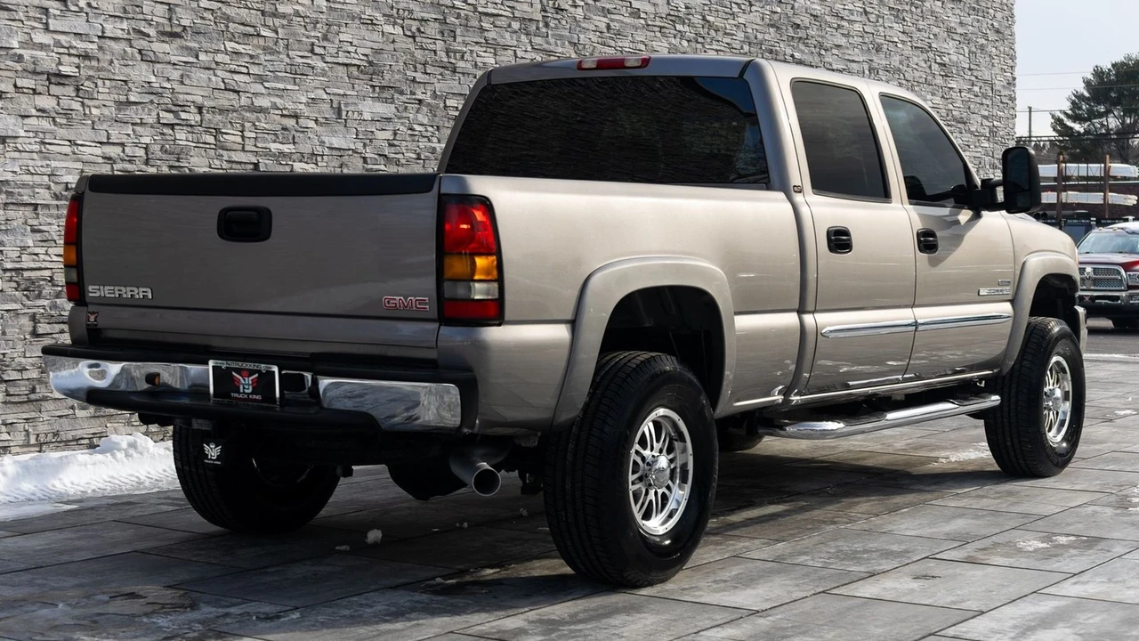 2006 GMC Sierra 1st Gen - Image 10 of 21