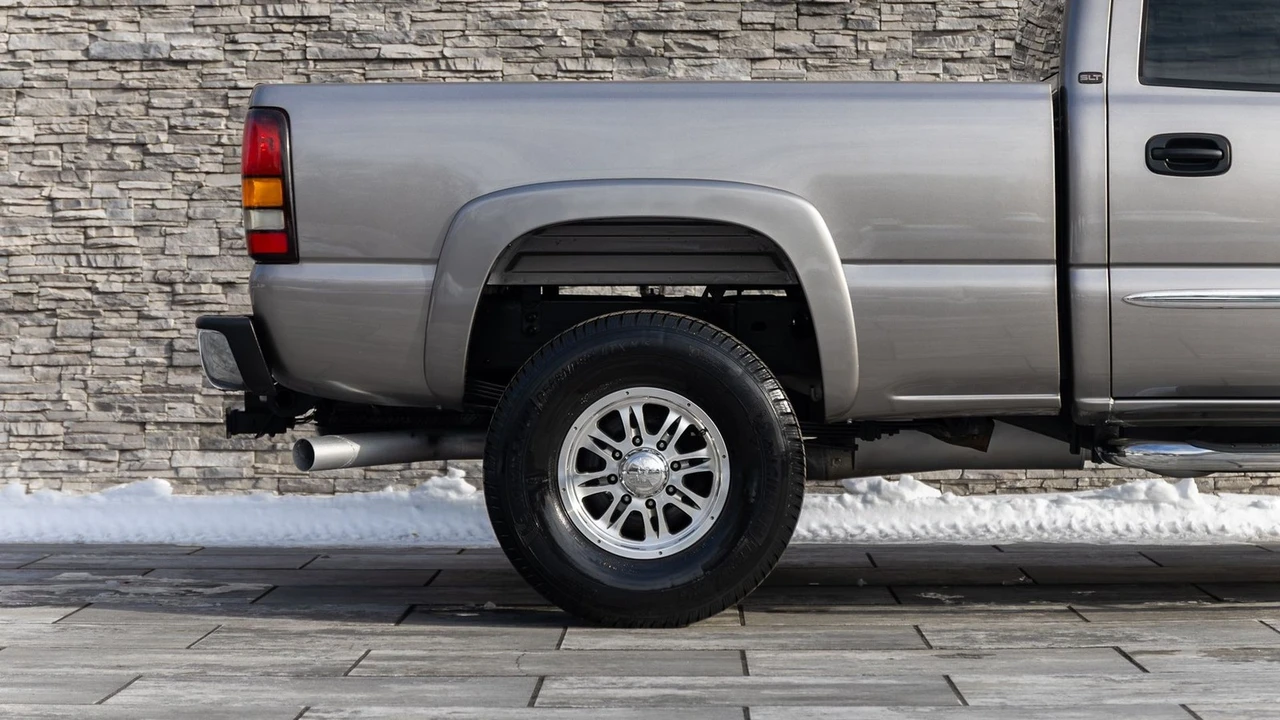 2006 GMC Sierra 1st Gen - Image 12 of 21