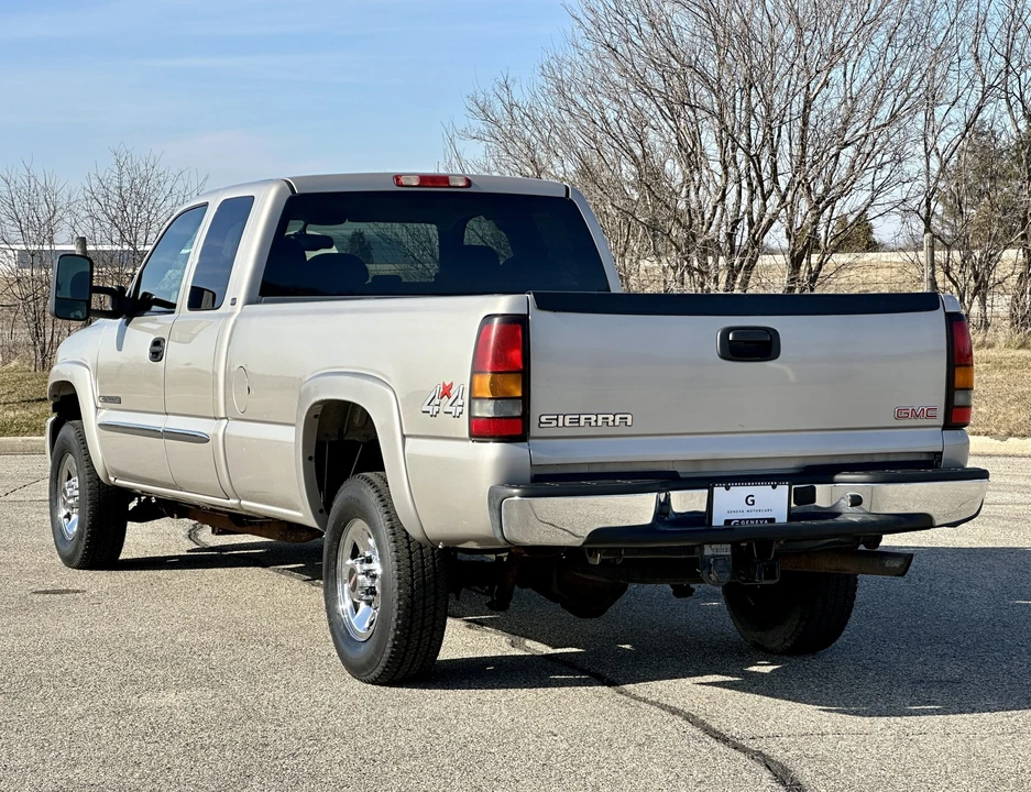 2006 GMC Sierra Heavy Duty 2nd Gen - Image 13 of 31