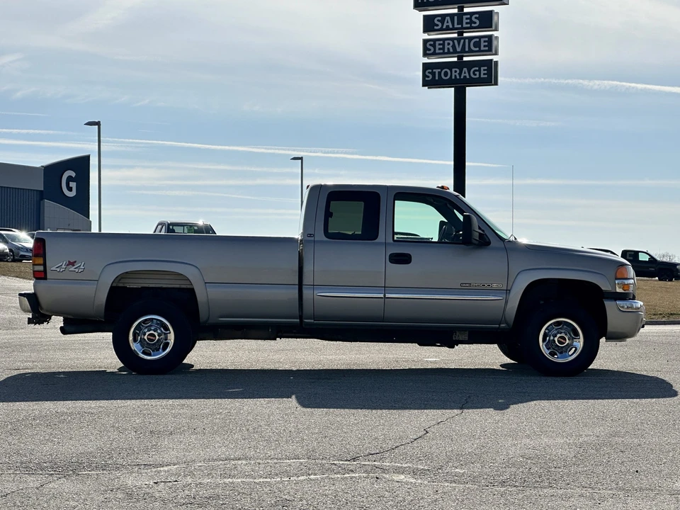 2006 GMC Sierra Heavy Duty 2nd Gen - Image 17 of 31