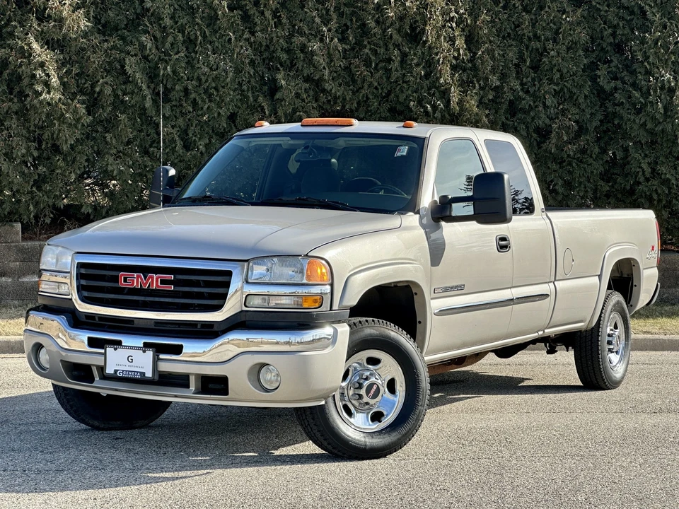 2006 GMC Sierra Heavy Duty 2nd Gen - Image 3 of 31