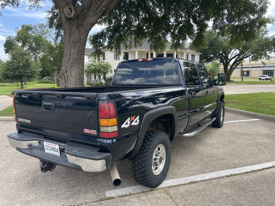 2006 GMC Sierra Heavy Duty 2nd Gen - Image 13 of 31