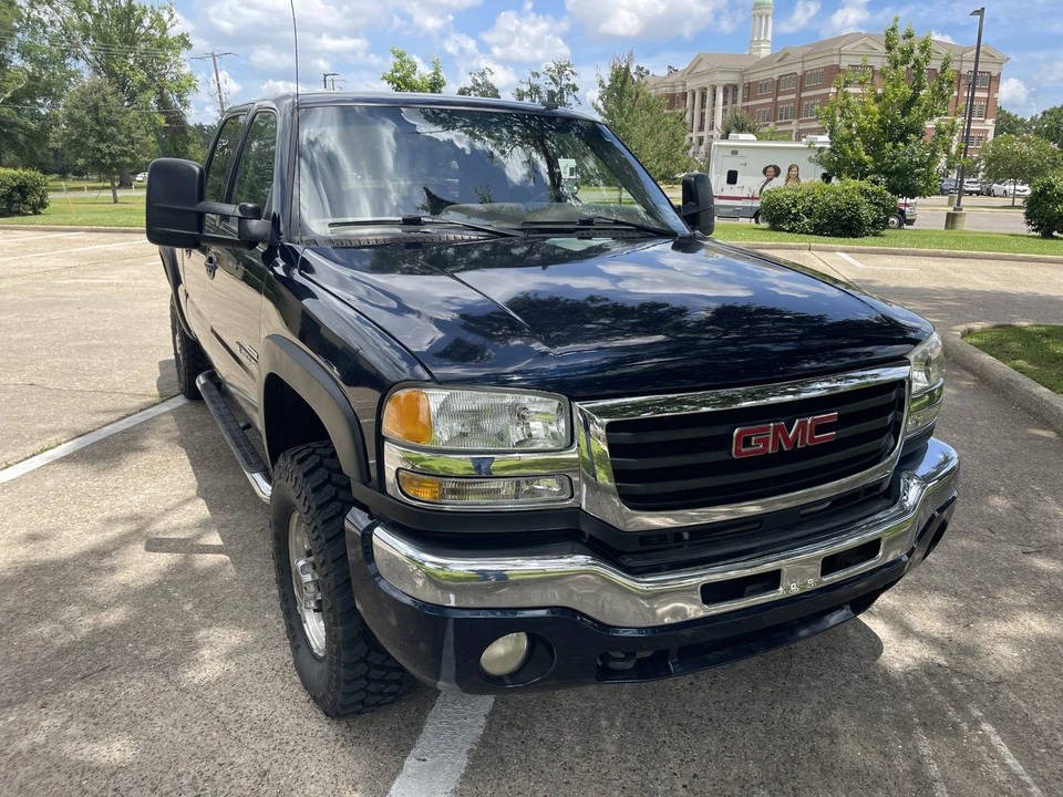 2006 GMC Sierra Heavy Duty 2nd Gen - Image 11 of 31
