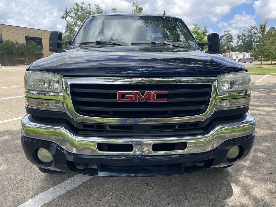 2006 GMC Sierra Heavy Duty 2nd Gen - Image 9 of 31