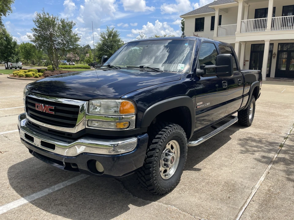 2006 GMC Sierra Heavy Duty 2nd Gen - Image 18 of 31