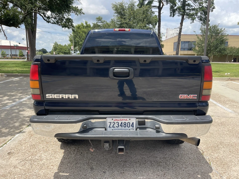 2006 GMC Sierra Heavy Duty 2nd Gen - Image 14 of 31
