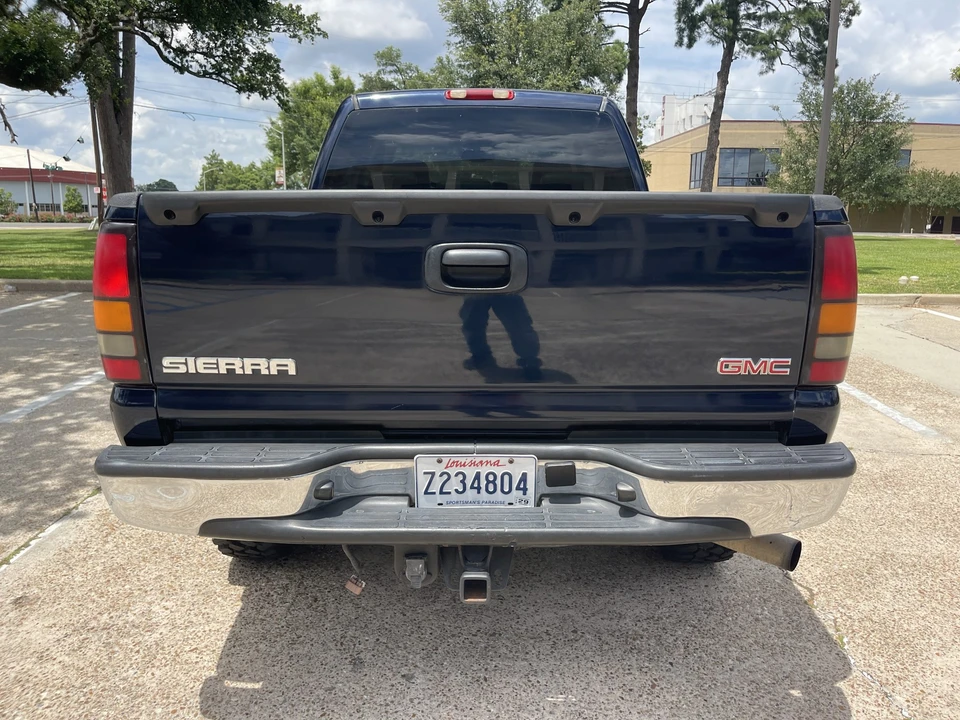 2006 GMC Sierra Heavy Duty 2nd Gen - Image 15 of 31