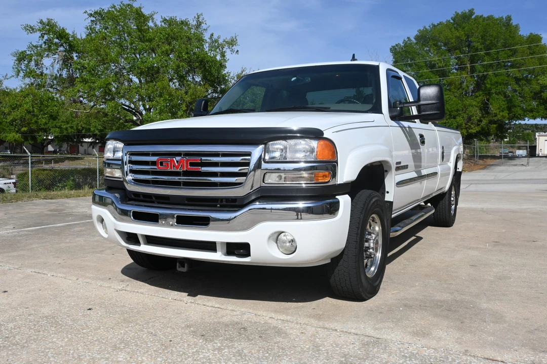 2006 GMC Sierra Heavy Duty 2nd Gen - Image 6 of 31