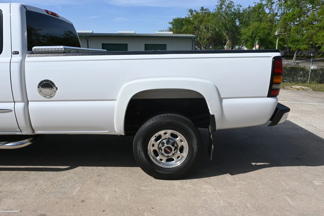 2006 GMC Sierra Heavy Duty 2nd Gen - Image 27 of 31