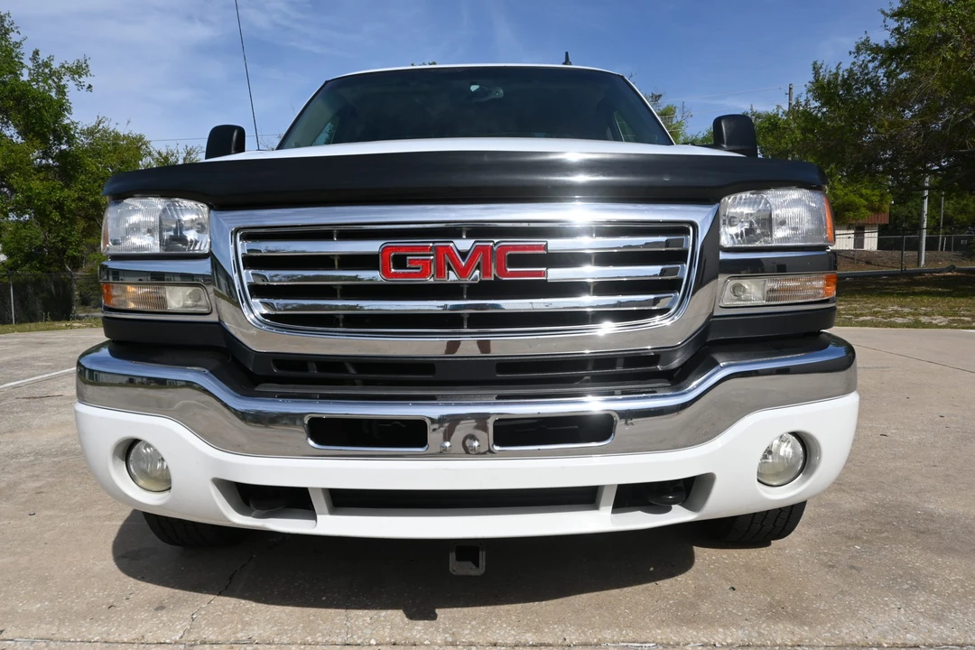 2006 GMC Sierra Heavy Duty 2nd Gen - Image 9 of 31