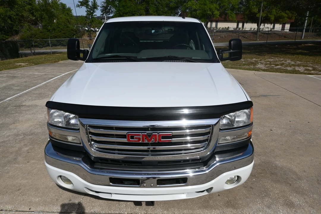 2006 GMC Sierra Heavy Duty 2nd Gen - Image 8 of 31