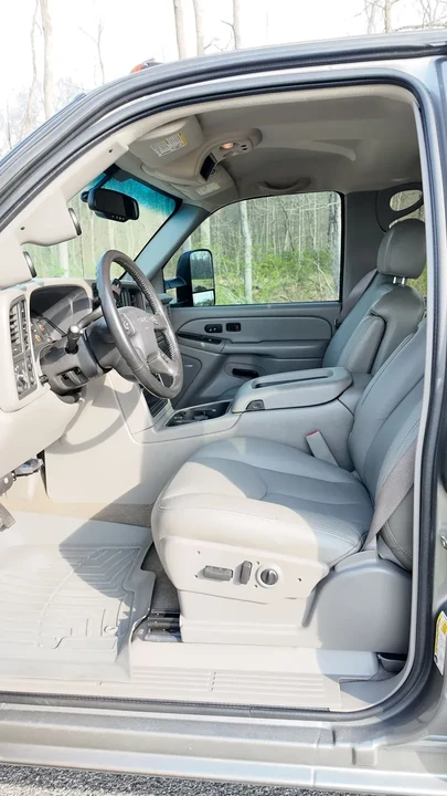 2006 GMC Sierra Heavy Duty 2nd Gen - Image 25 of 31