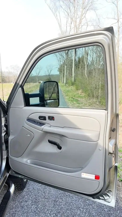 2006 GMC Sierra Heavy Duty 2nd Gen - Image 24 of 31