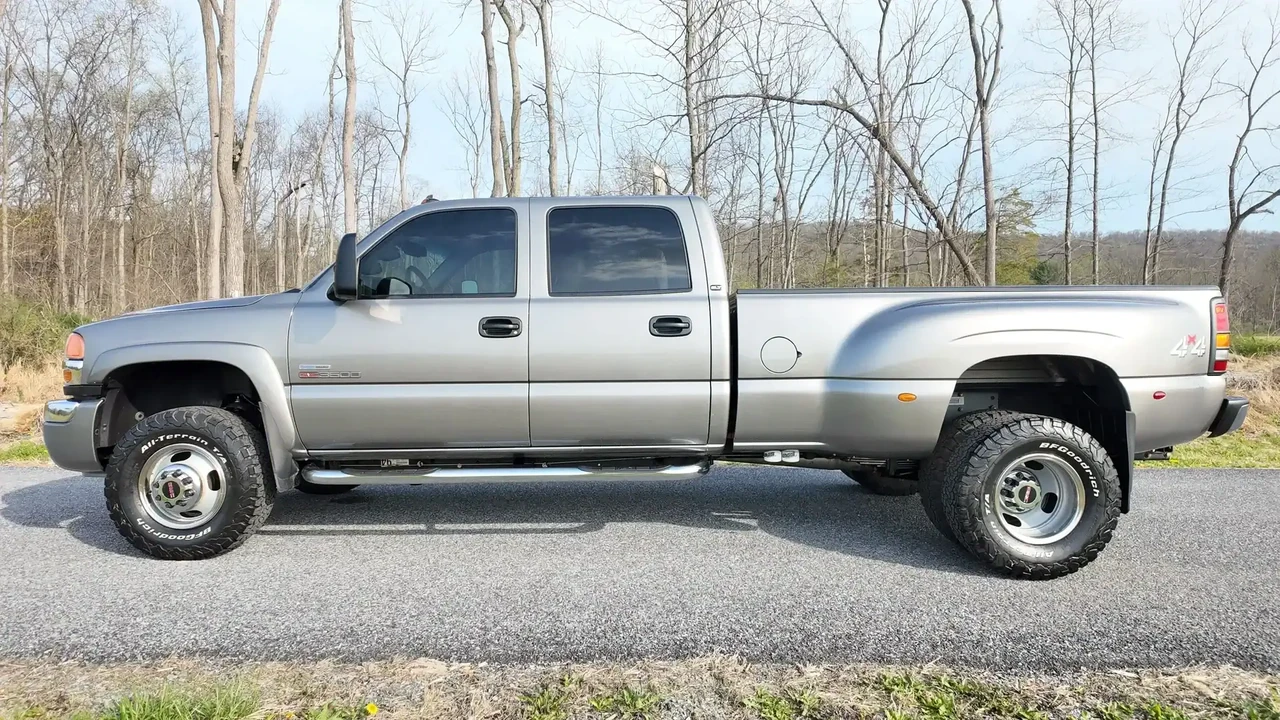 2006 GMC Sierra Heavy Duty 2nd Gen - Image 4 of 31