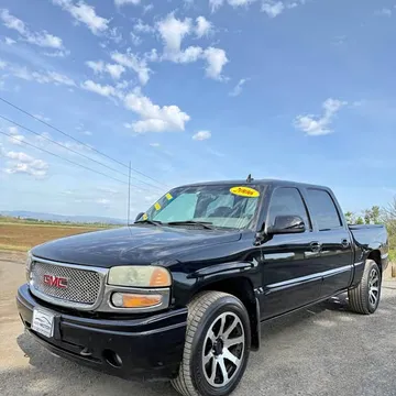 2006 GMC Sierra 1500 Denali Crew Cab