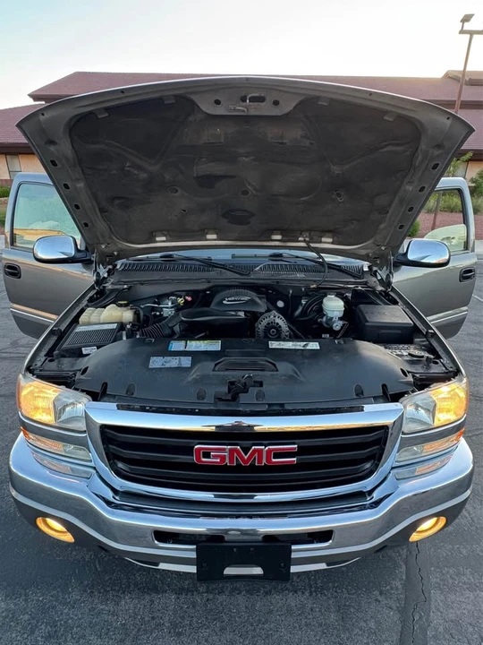 2006 GMC Sierra 2nd Gen - Image 6 of 10
