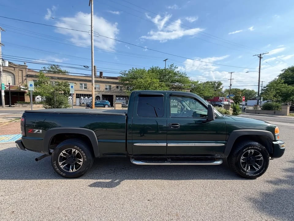 2006 GMC Sierra 2nd Gen - Image 6 of 9