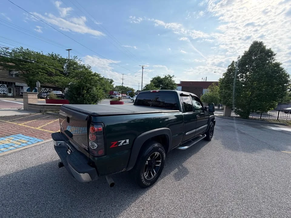 2006 GMC Sierra 2nd Gen - Image 5 of 9