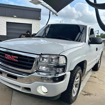 2006 GMC Sierra (Classic) 1500 Regular Cab Z71
