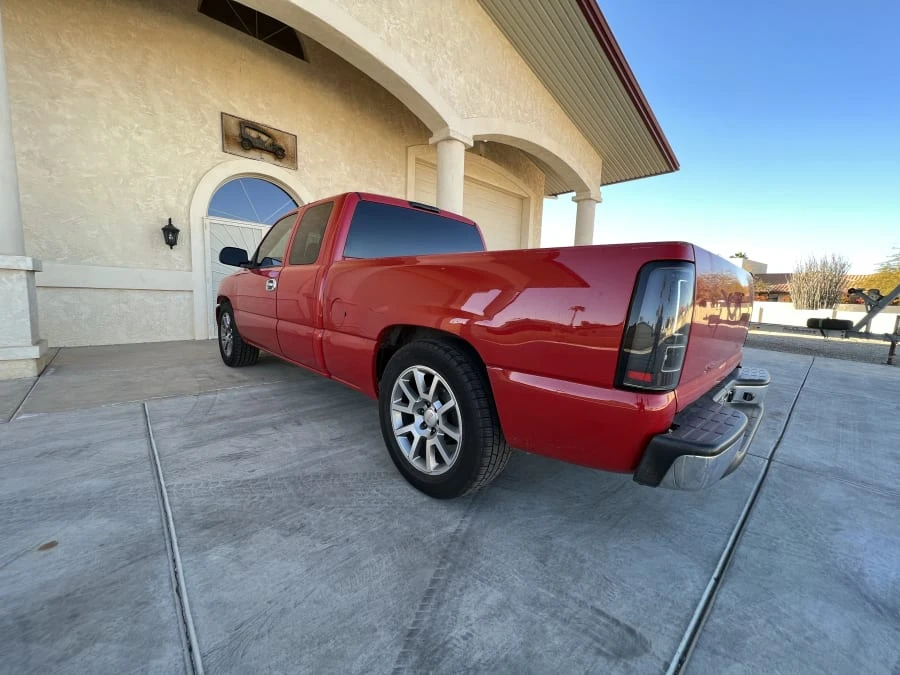 2006 GMC Sierra 2nd Gen - Image 3 of 12
