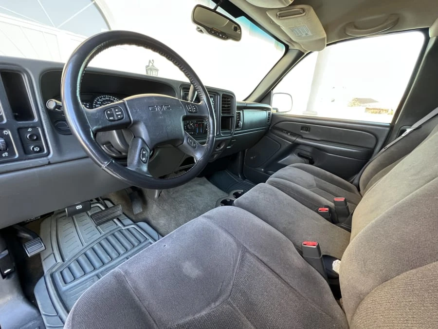 2006 GMC Sierra 2nd Gen - Image 10 of 12