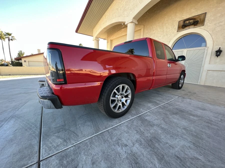 2006 GMC Sierra 2nd Gen - Image 5 of 12