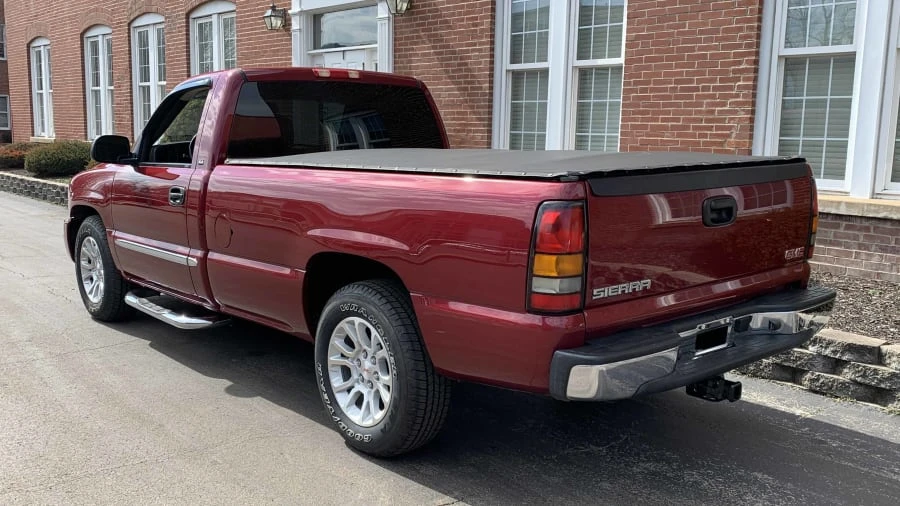 2006 GMC Sierra 2nd Gen - Image 3 of 7