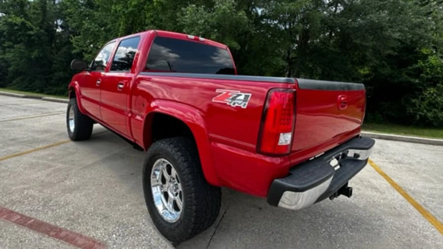 2006 GMC Sierra 2nd Gen - Image 16 of 29