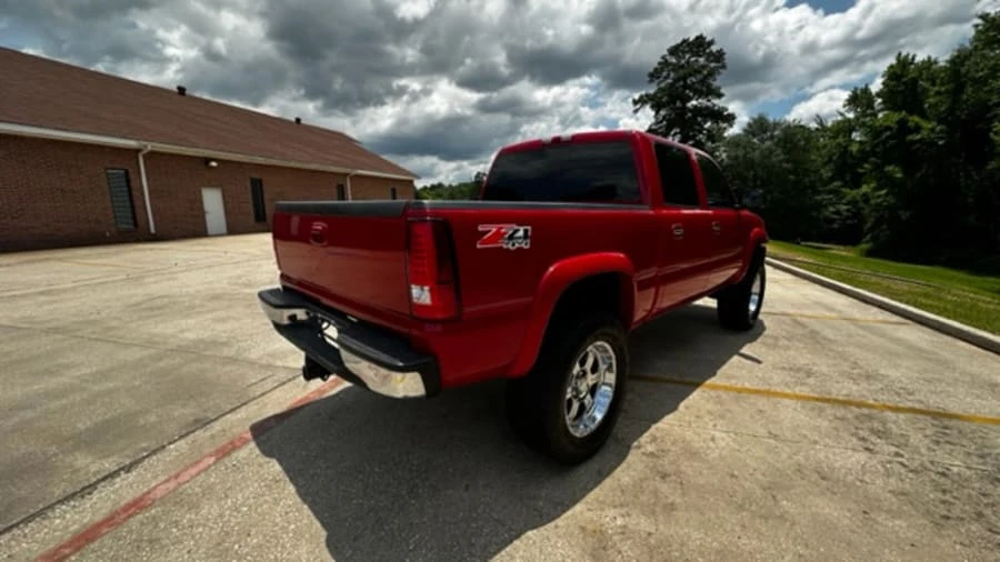2006 GMC Sierra 2nd Gen - Image 6 of 29