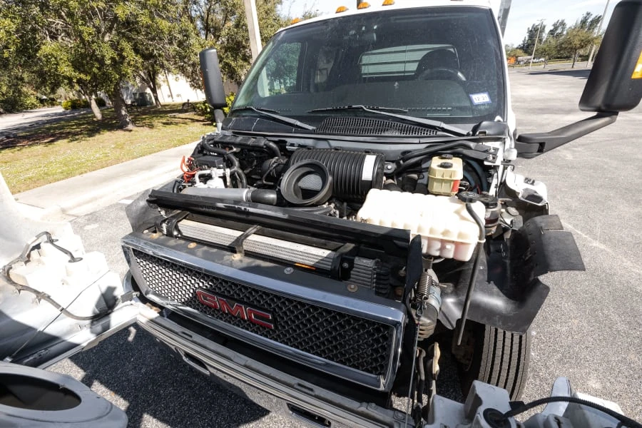 2006 GMC TopKick - Image 24 of 25