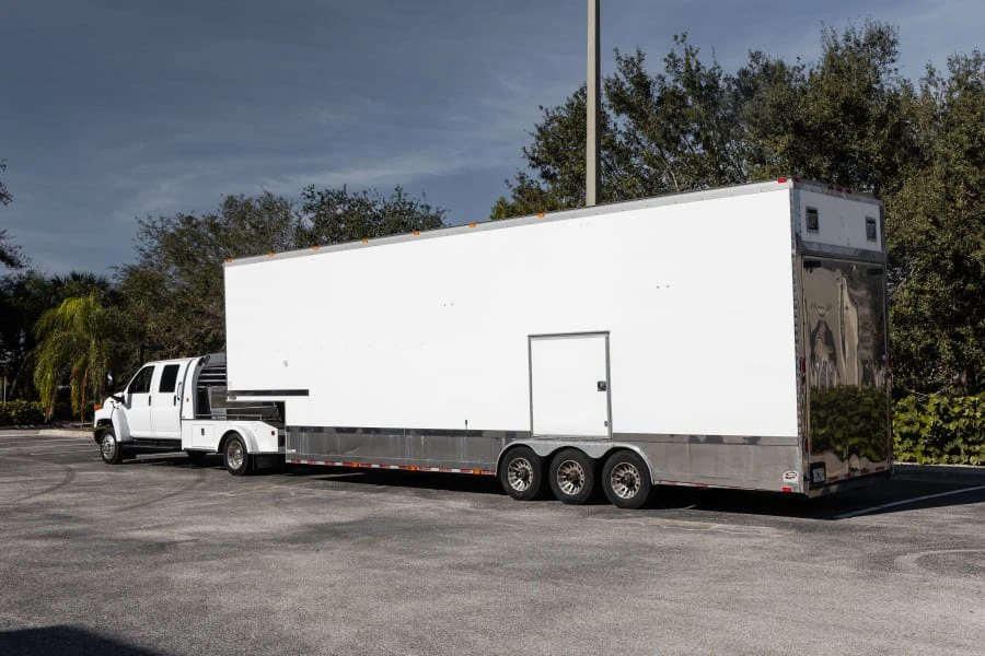 2006 GMC TopKick - Image 5 of 25