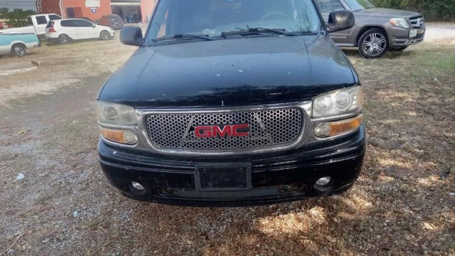 2006 GMC Yukon 2nd Gen - Image 4 of 6