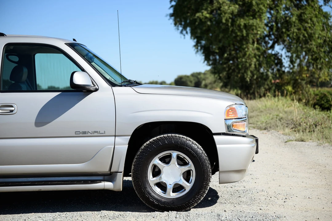 2006 GMC Yukon 2nd Gen - Image 29 of 31