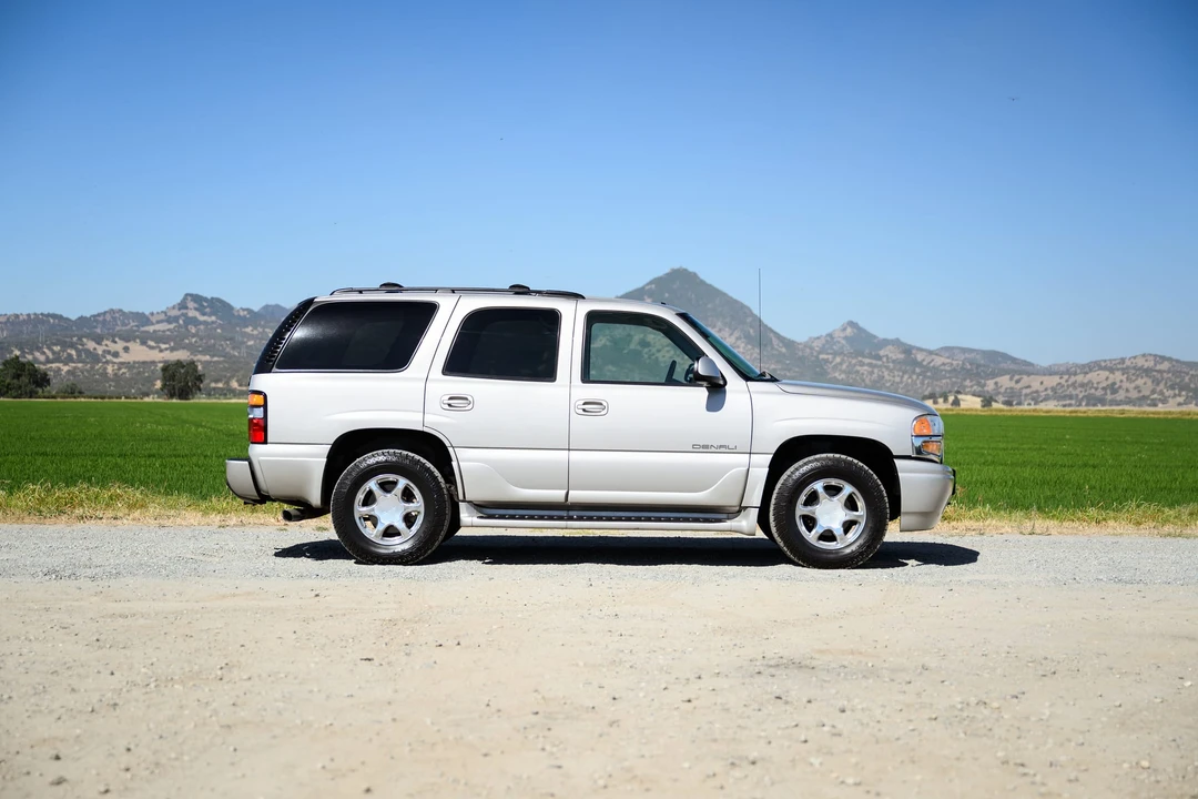 2006 GMC Yukon 2nd Gen - Image 13 of 31