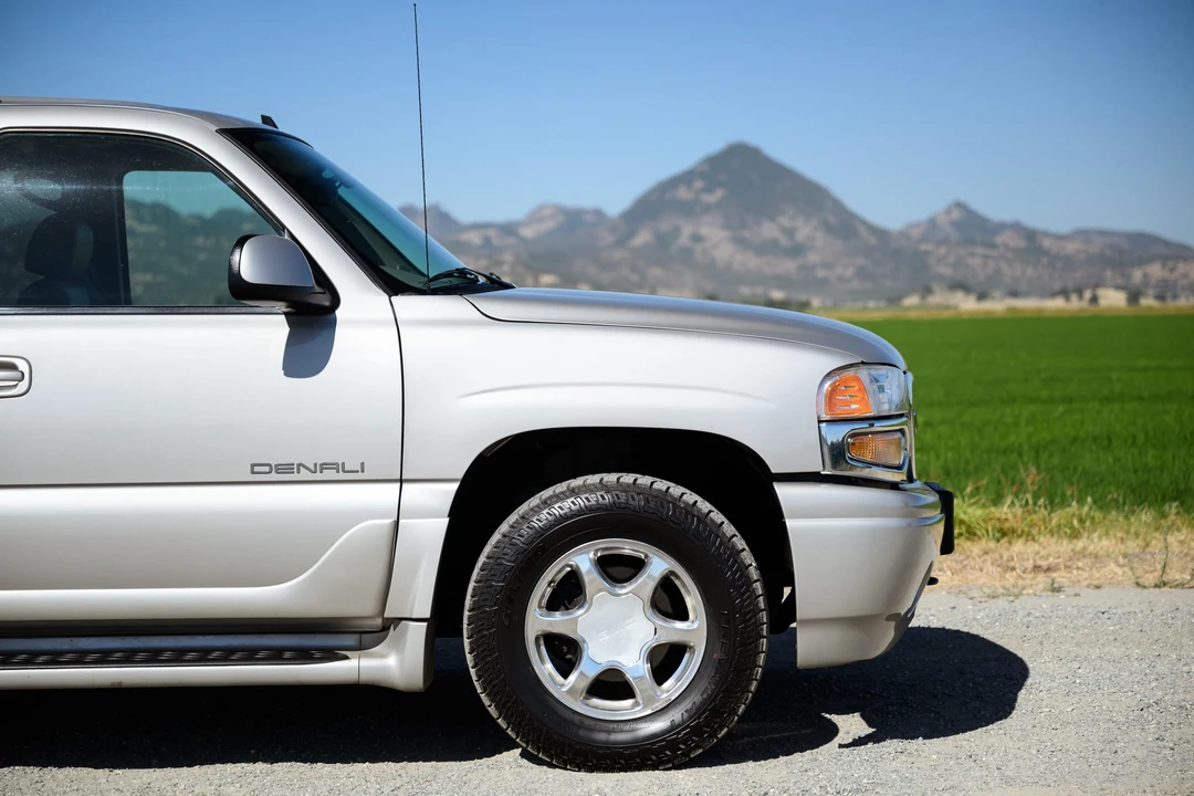 2006 GMC Yukon 2nd Gen - Image 28 of 31