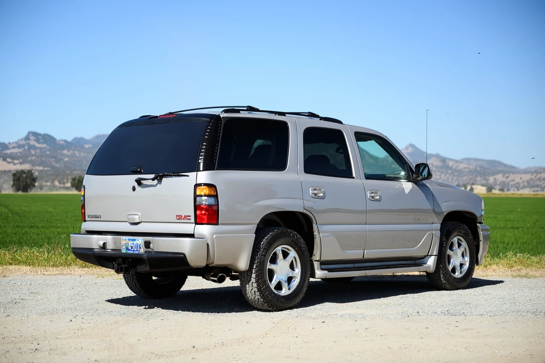 2006 GMC Yukon 2nd Gen - Image 16 of 31