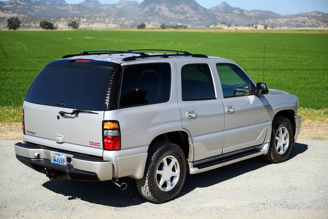 2006 GMC Yukon 2nd Gen - Image 17 of 31