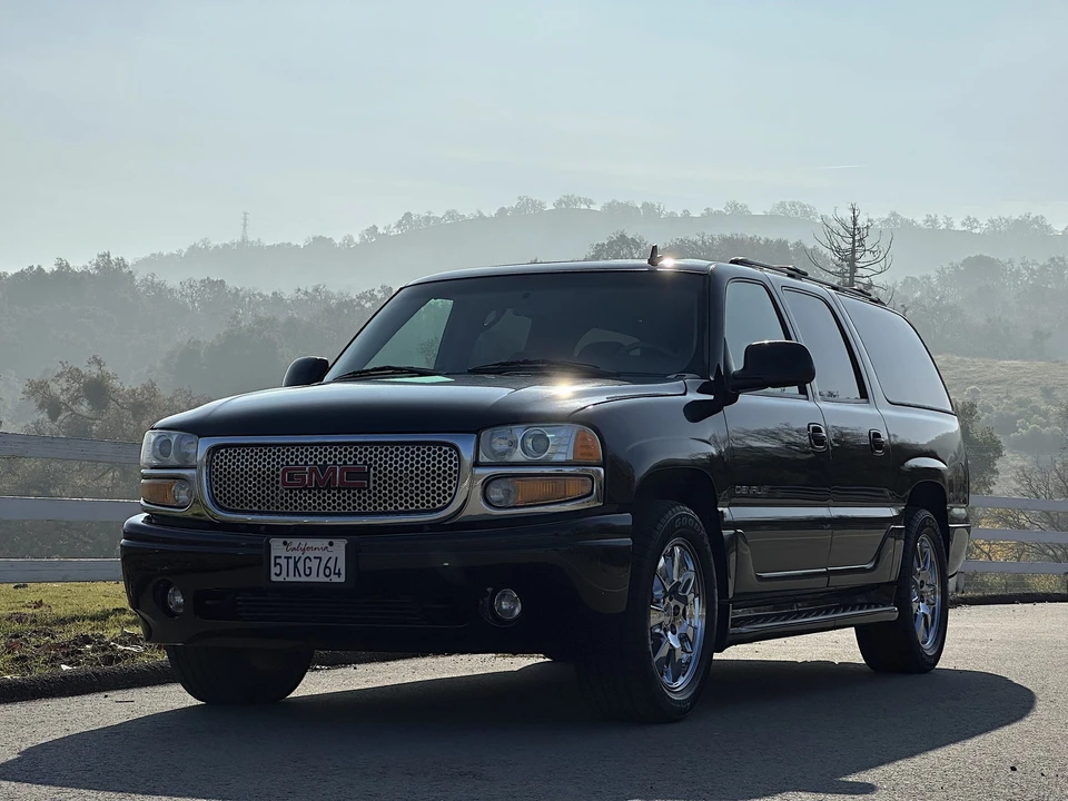 2006 GMC Yukon 2nd Gen - Image 3 of 31