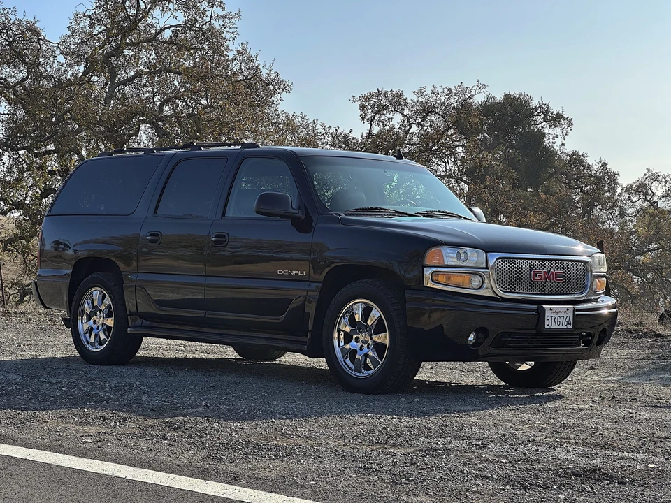 2006 GMC Yukon 2nd Gen - Image 18 of 31