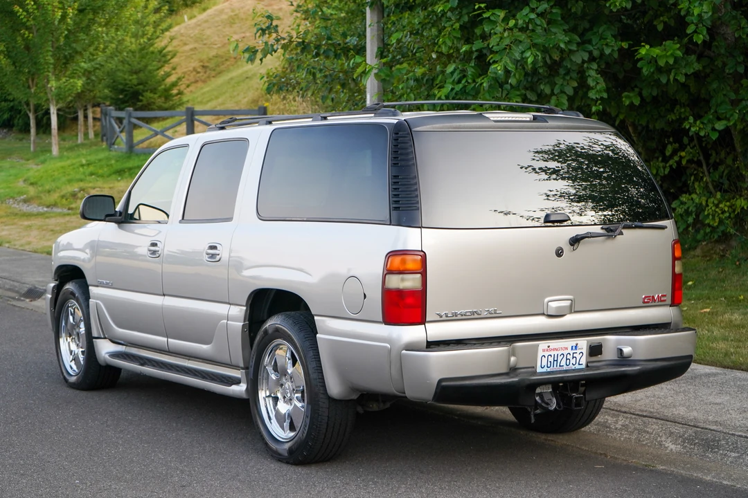 2006 GMC Yukon 2nd Gen - Image 7 of 31