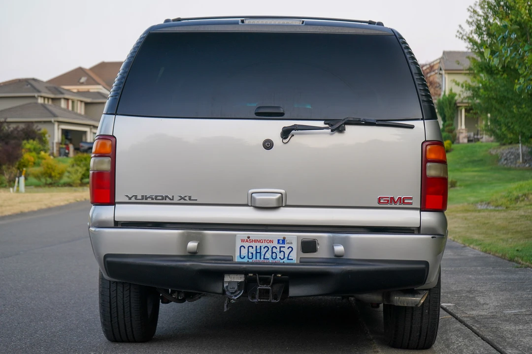 2006 GMC Yukon 2nd Gen - Image 9 of 31