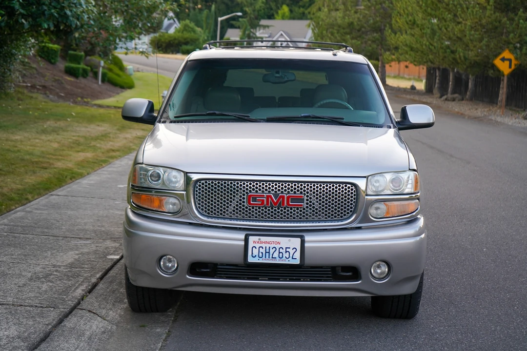 2006 GMC Yukon 2nd Gen - Image 18 of 31