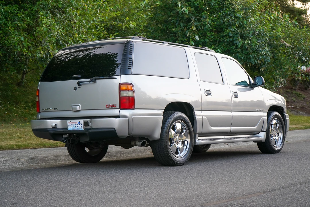 2006 GMC Yukon 2nd Gen - Image 12 of 31