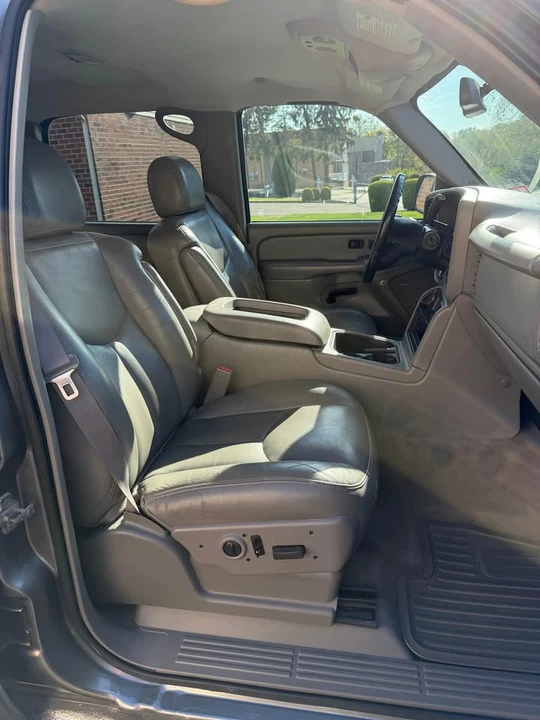 2006 GMC Sierra 1st Gen - Image 9 of 18