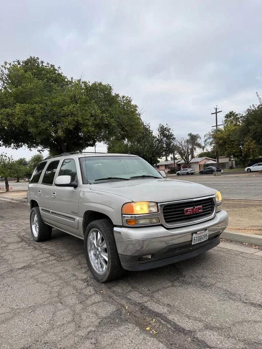 2006 GMC Yukon 2nd Gen - Image 3 of 7