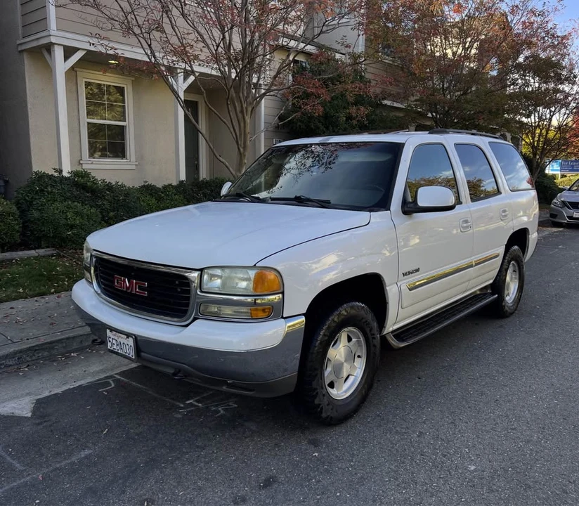 2006 GMC Yukon 2nd Gen - Image 3 of 16