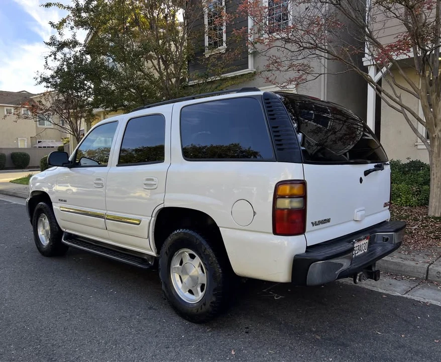 2006 GMC Yukon 2nd Gen - Image 4 of 16