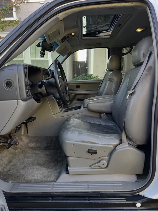 2006 GMC Yukon 2nd Gen - Image 15 of 16