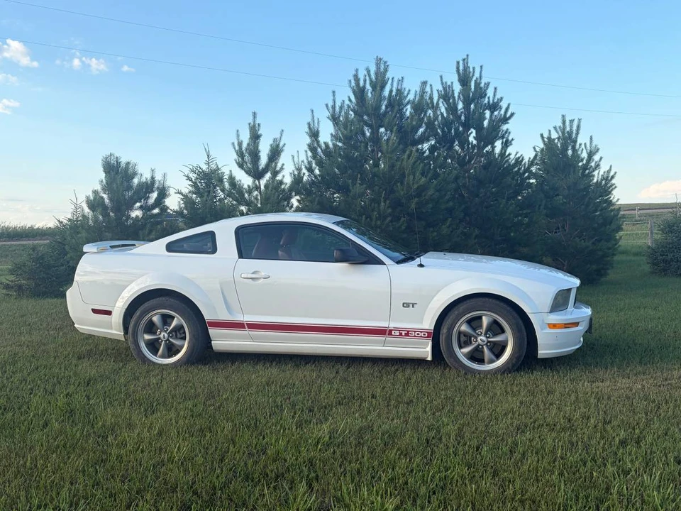 2006 Ford S197 Mustang GT - Image 5 of 5